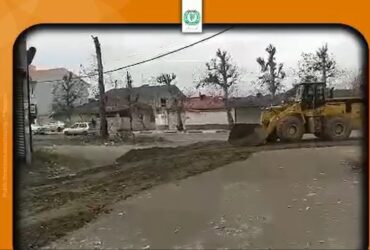 عملیات شن ریزی ورودی خیابان شهید نوروزی